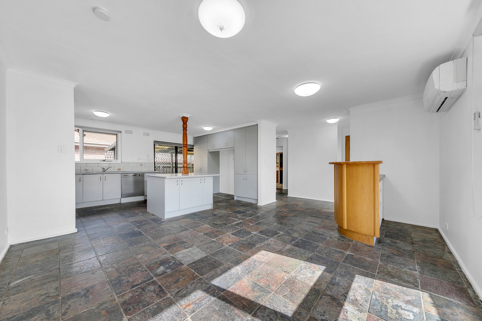 18 Cobham Court, Corio image 3