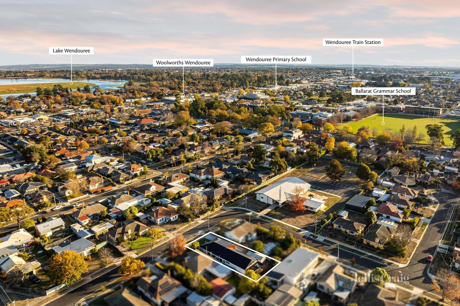 18 College Street, Wendouree image 9