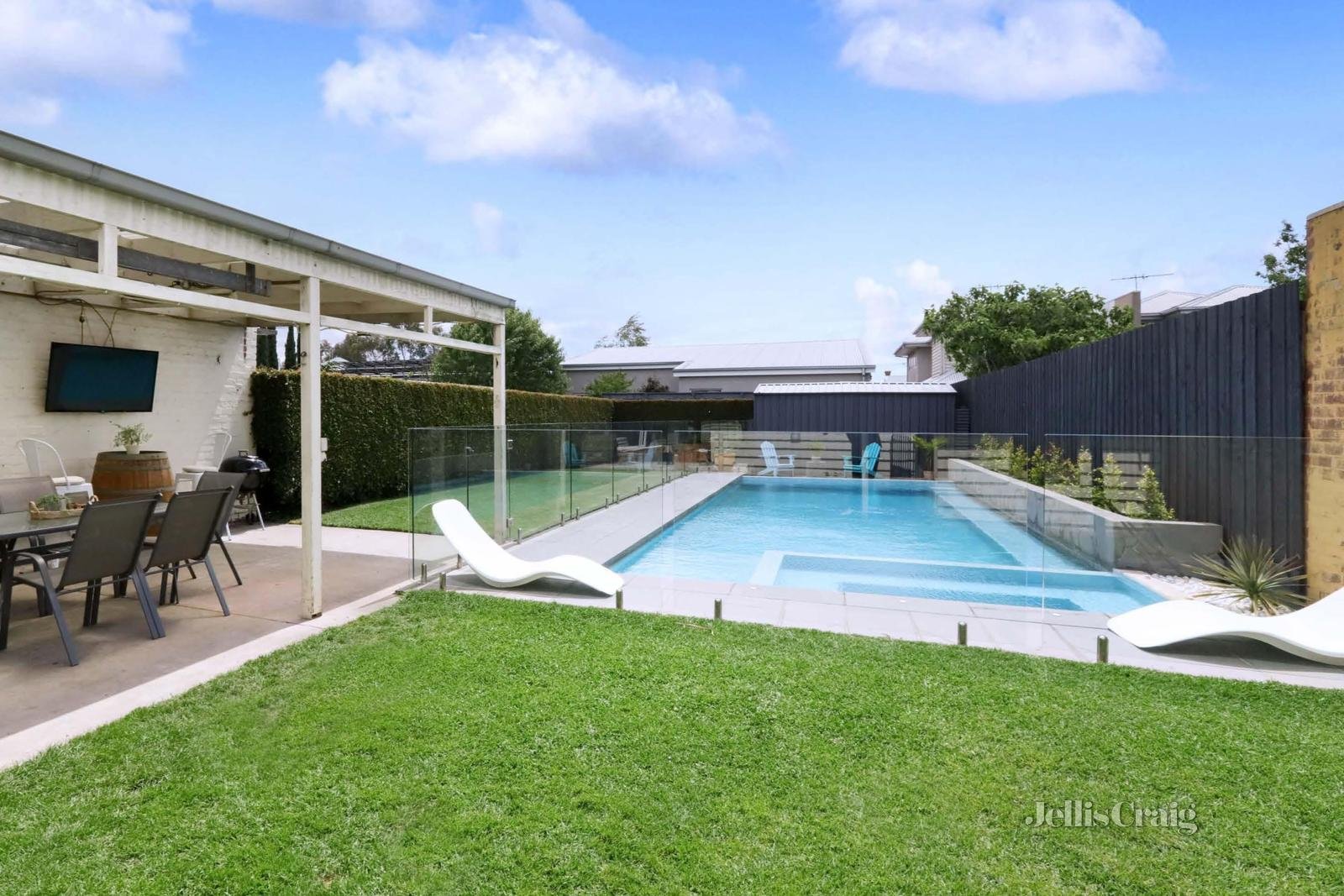 18 Collingwood Road, Newport image 11