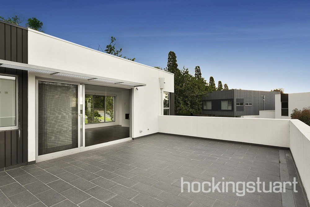 18 Collins Street, Kew image 8