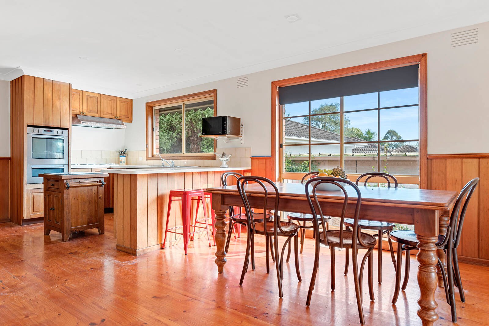 Property Gallery Thumbnail 3
