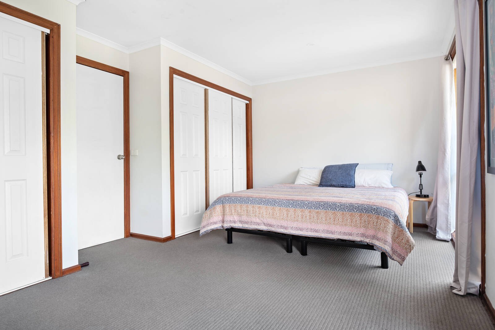 Property Gallery Thumbnail 7