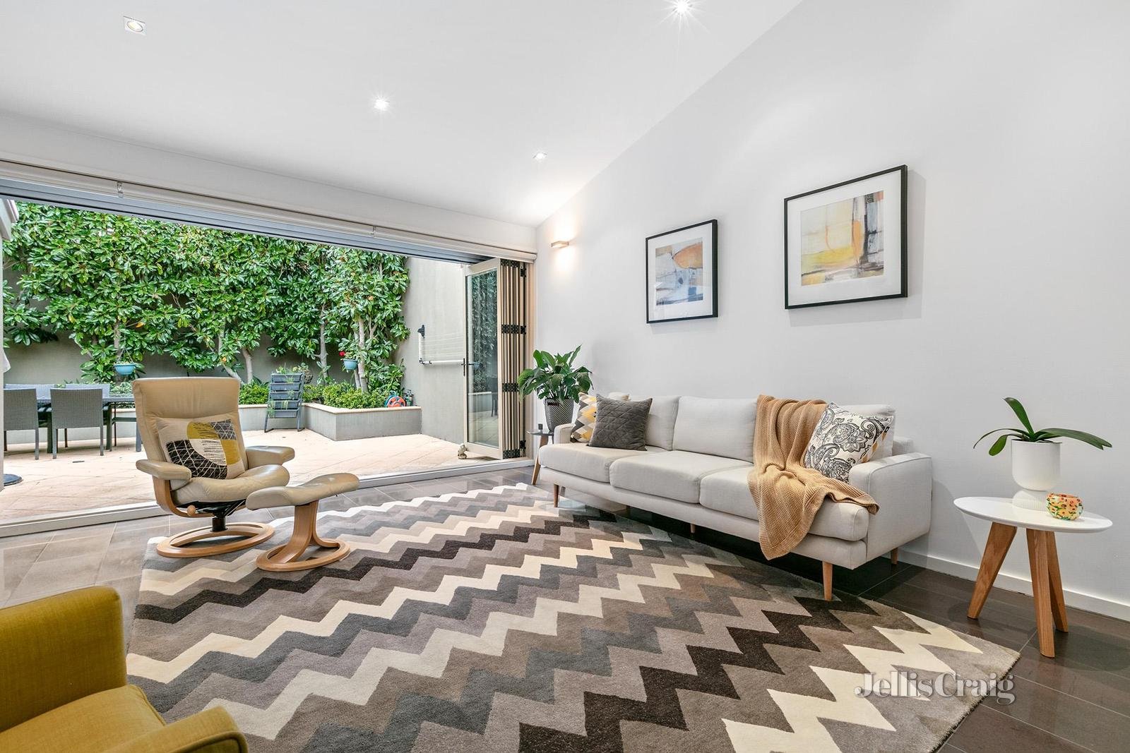 1/8 Coppin Grove, Hawthorn image 4