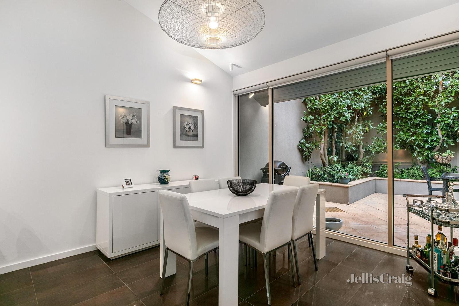 1/8 Coppin Grove, Hawthorn image 6