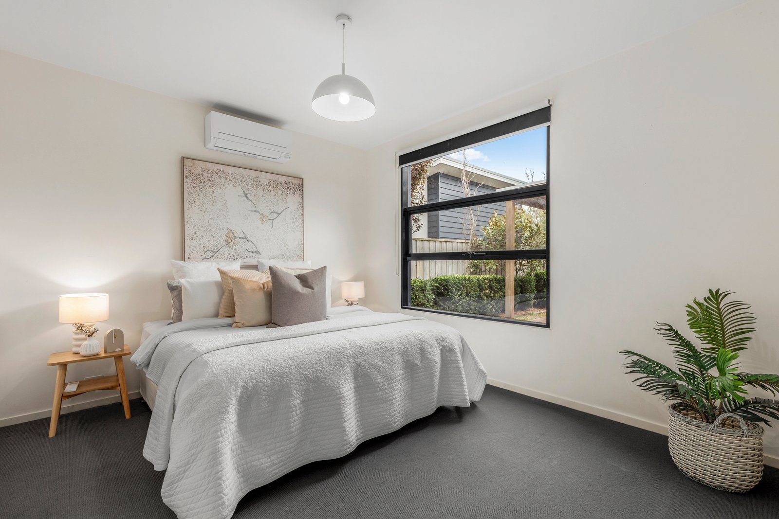 Property Gallery Thumbnail 8