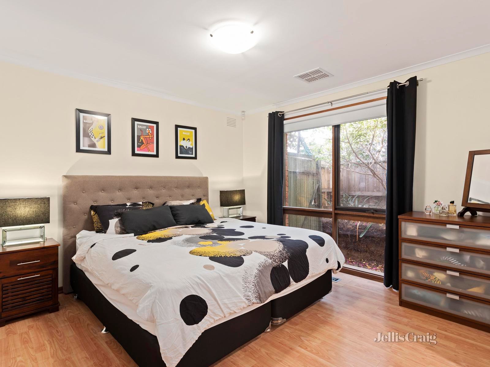 18 Crofton Terrace, Doncaster East image 6