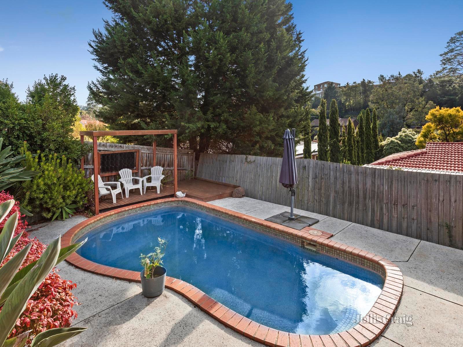 18 Crofton Terrace, Doncaster East image 9