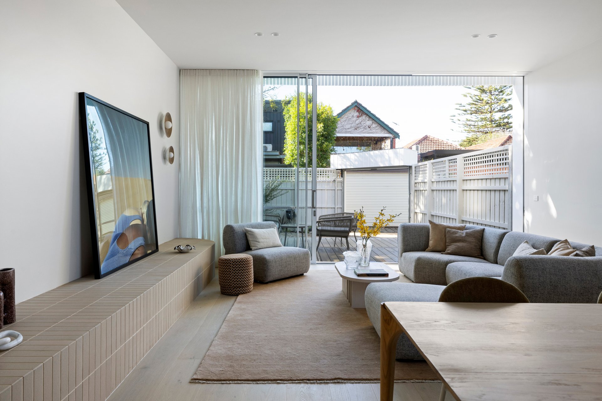 18 Cyril Street, Elwood image 3