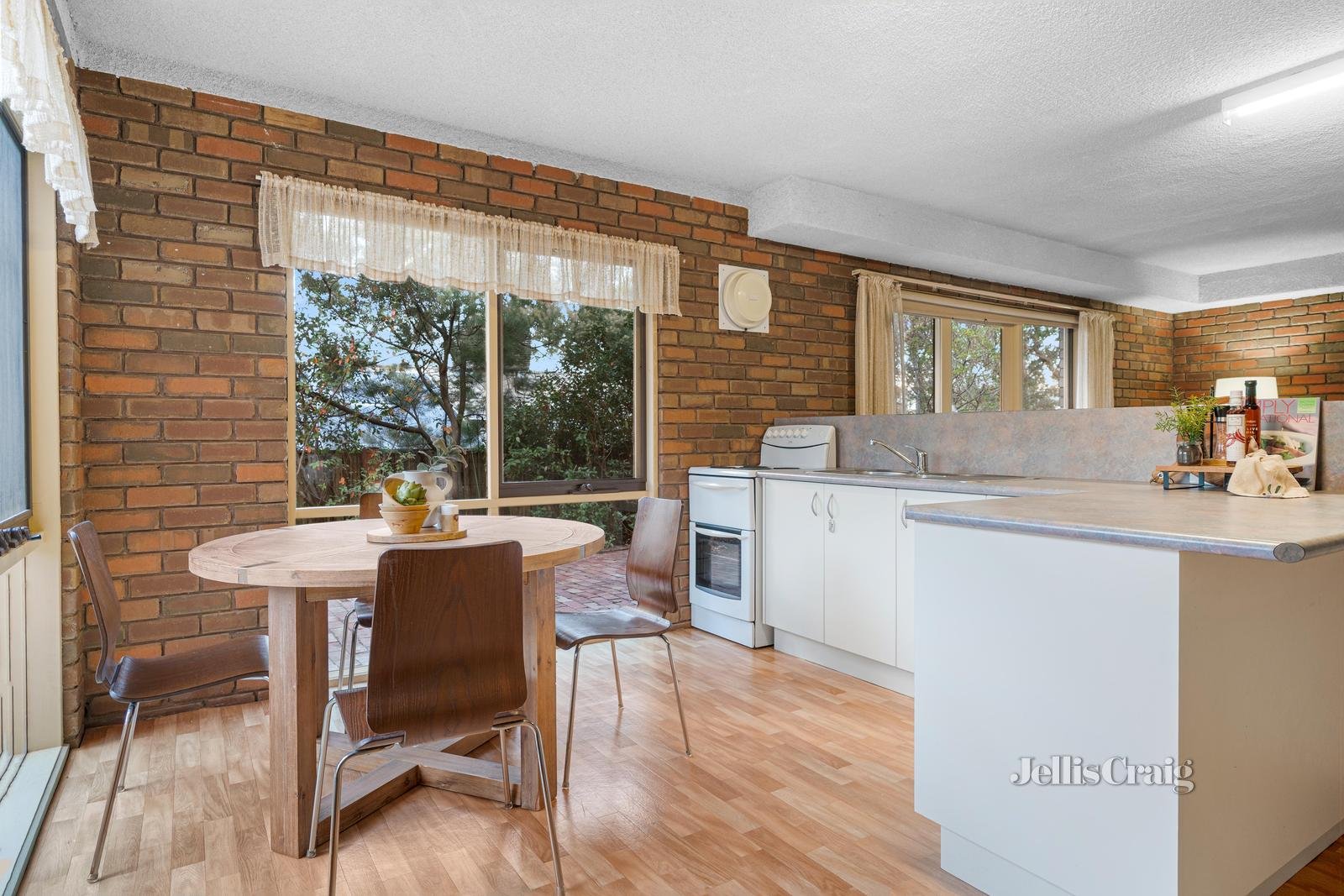 18 Dartagook Street, Diamond Creek image 11