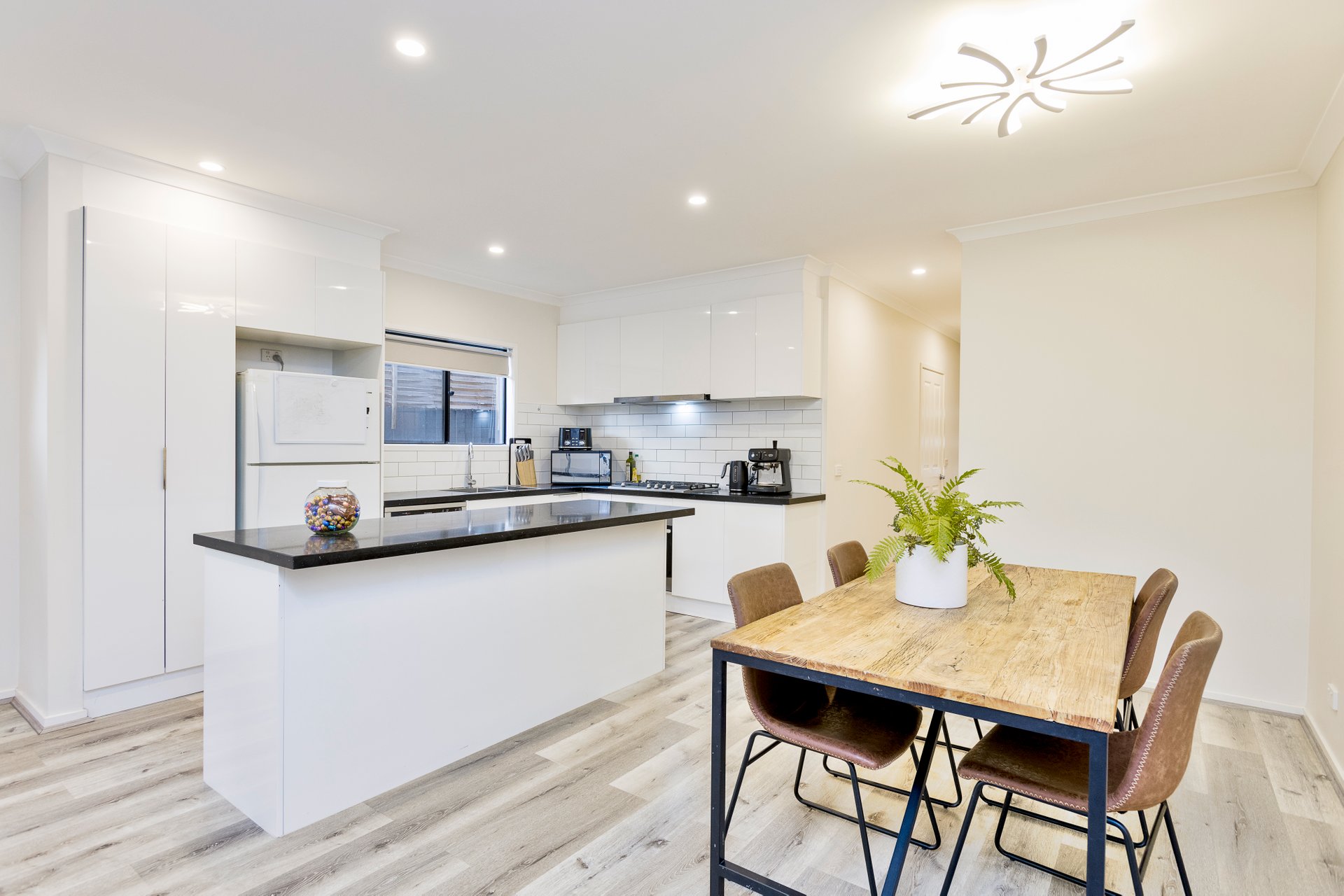1/8 Dawson Avenue, Footscray image 3