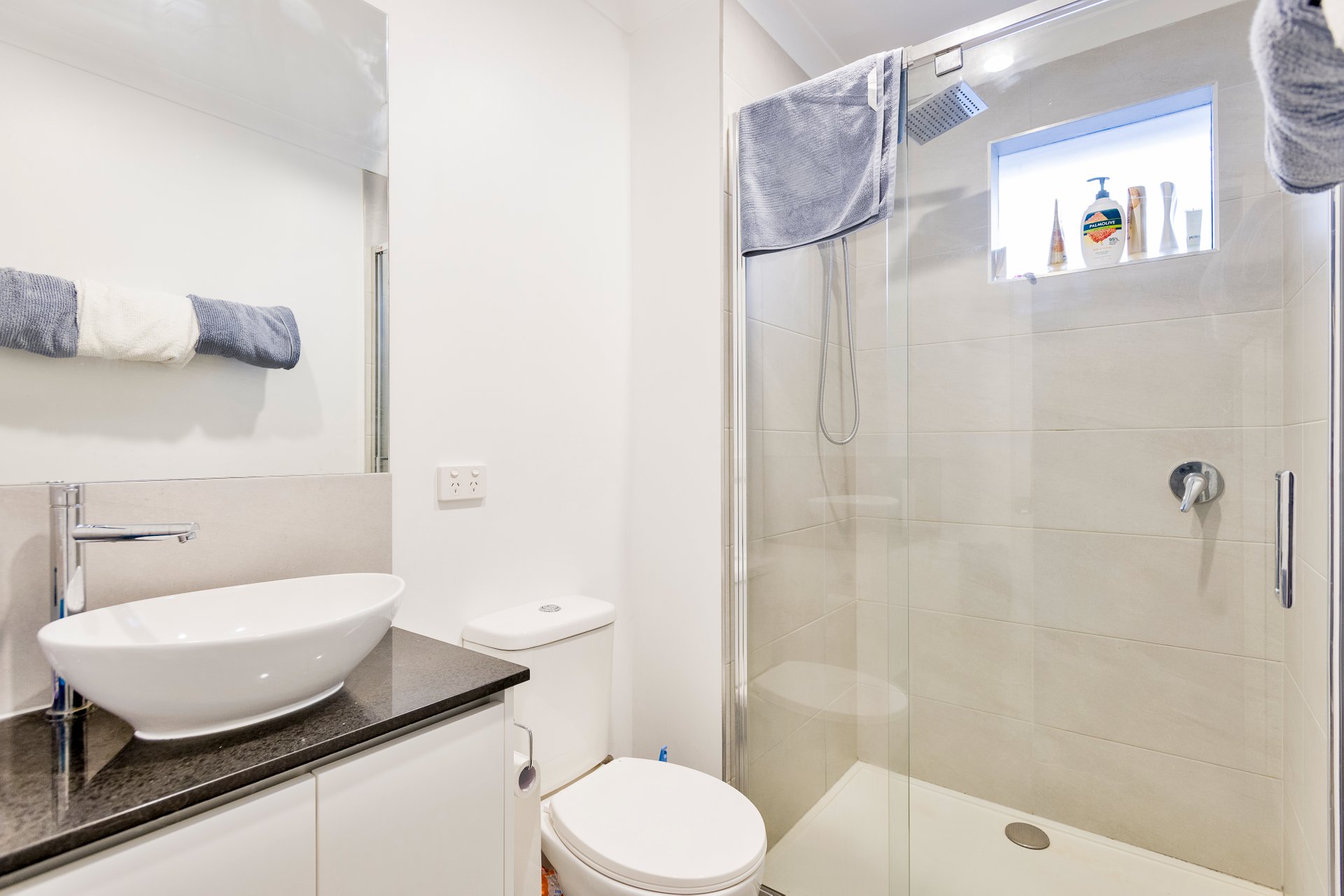 1/8 Dawson Avenue, Footscray image 7