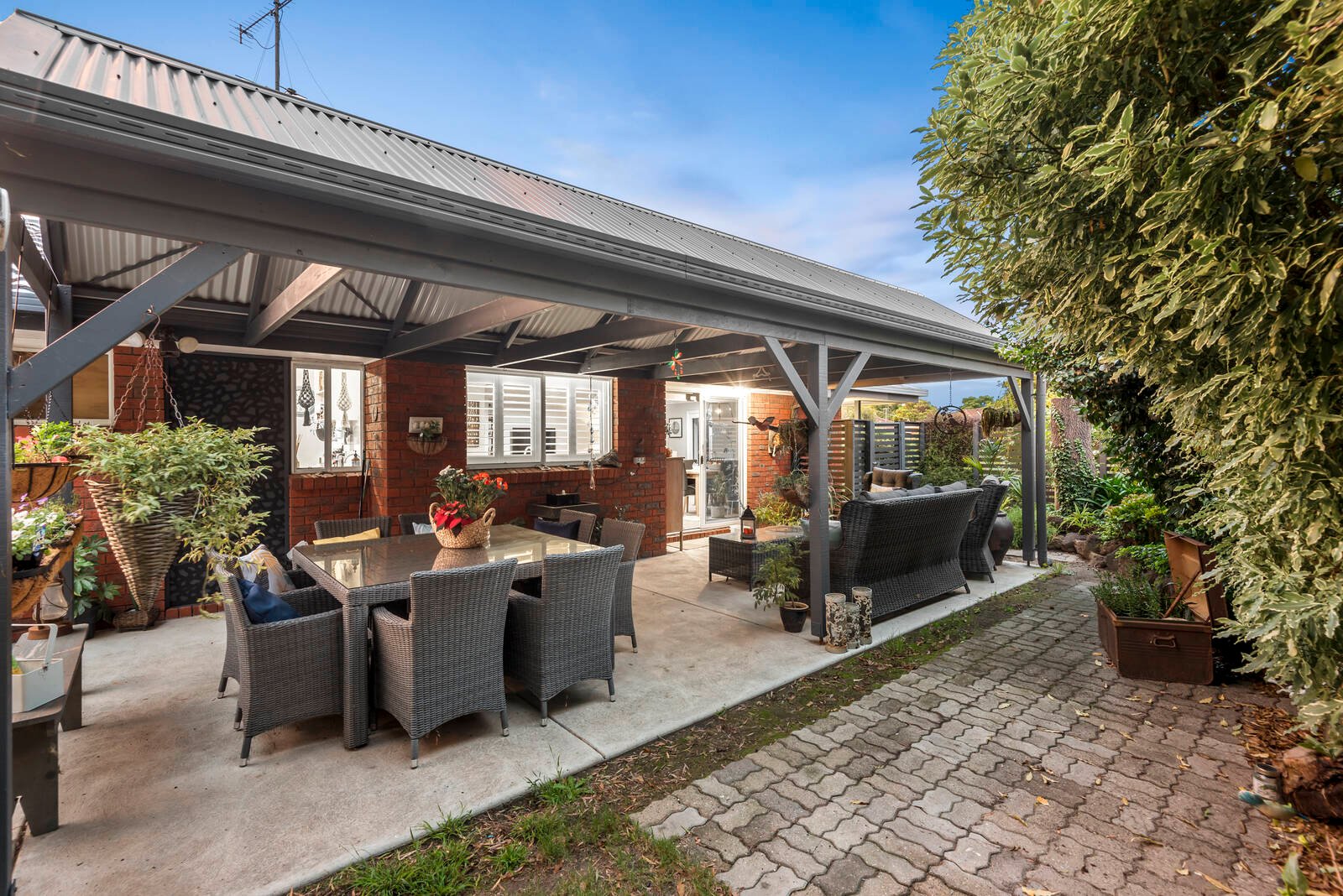 Property Gallery Thumbnail 11
