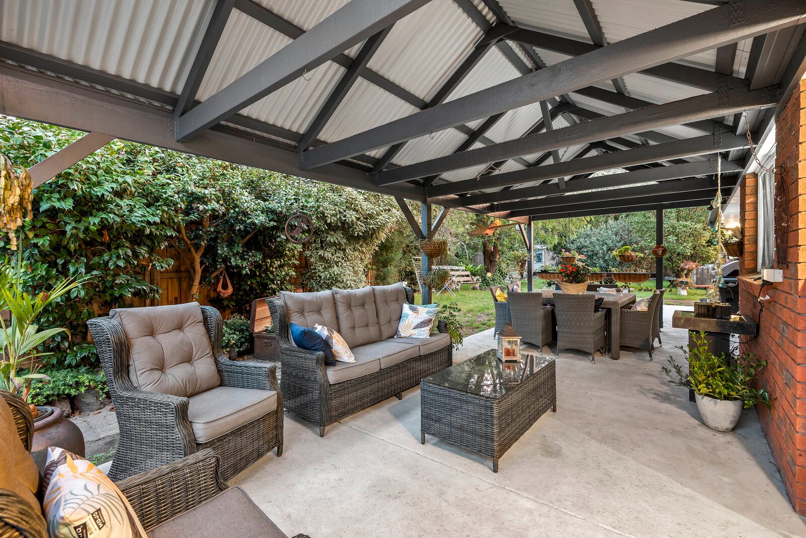 Property Gallery Thumbnail 12