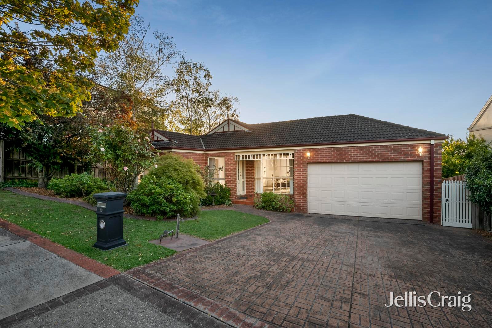 18 Delamere Drive, Chirnside&nbsp;Park image 1