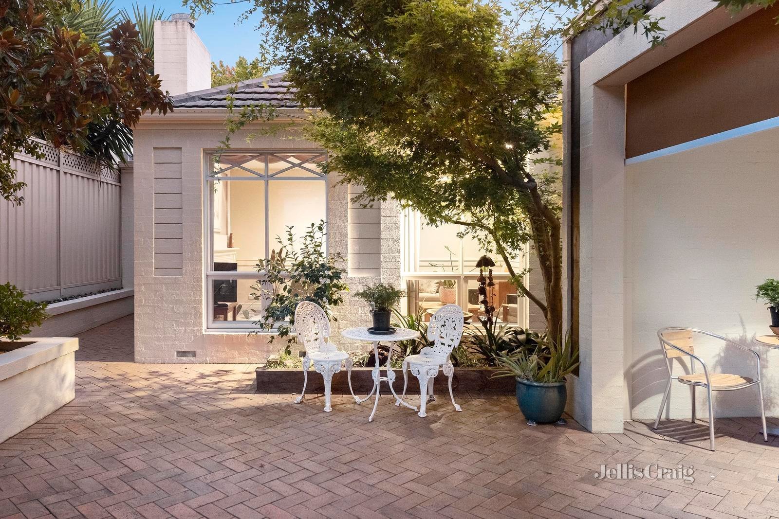18 Dena Court, Templestowe image 14