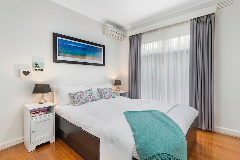 1/8 Docker Street, Elwood image 6