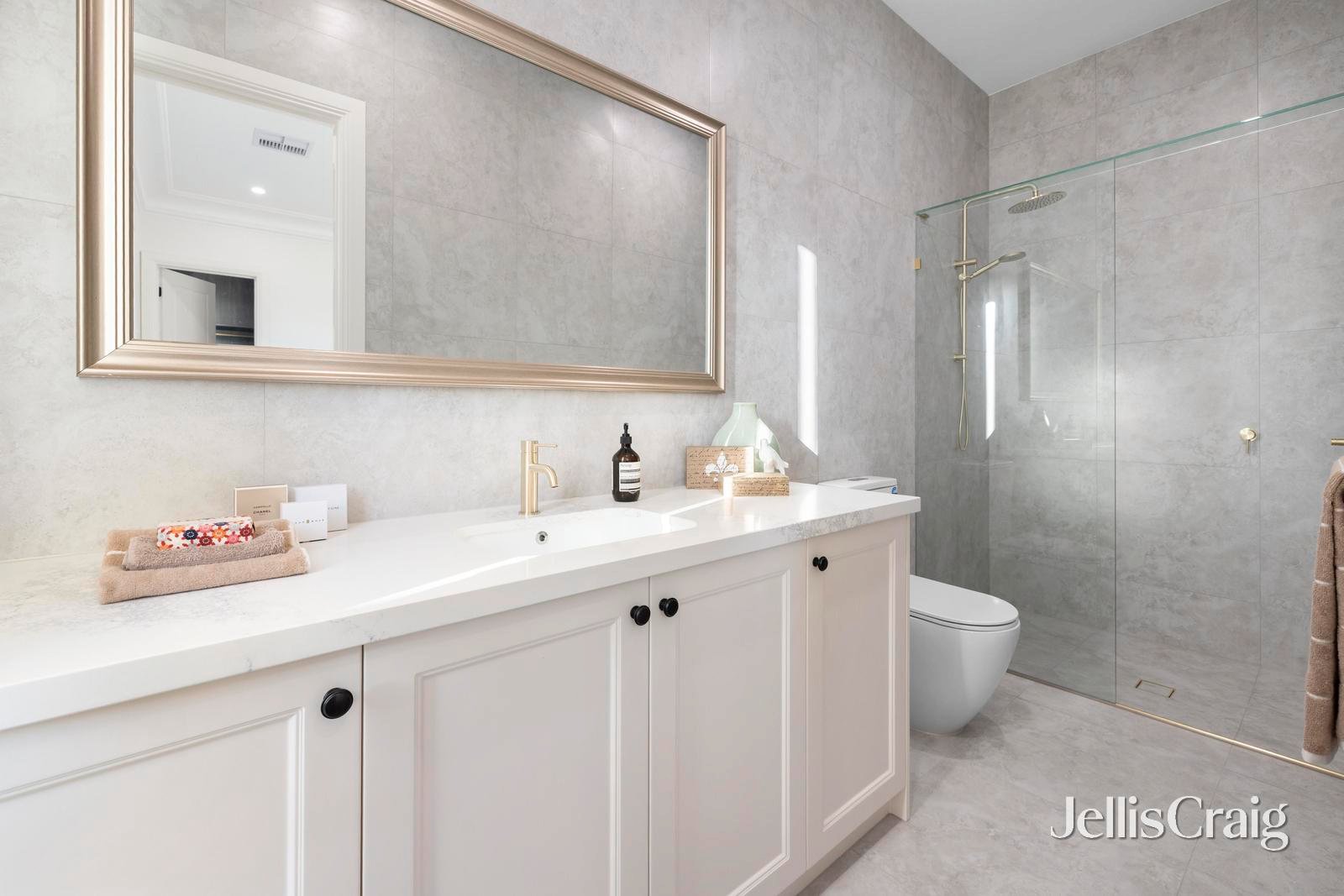 18 Eden Ave, Box&nbsp;Hill&nbsp;South image 11