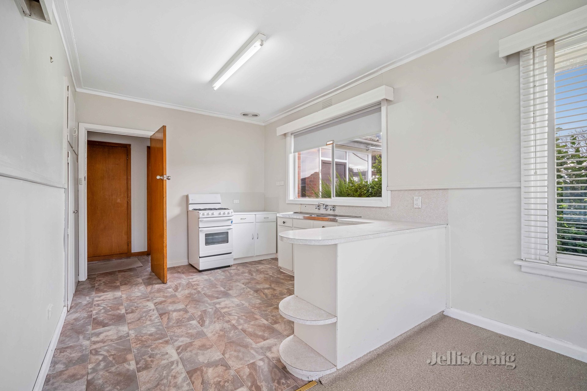18 Edgar Street, Wendouree image 6