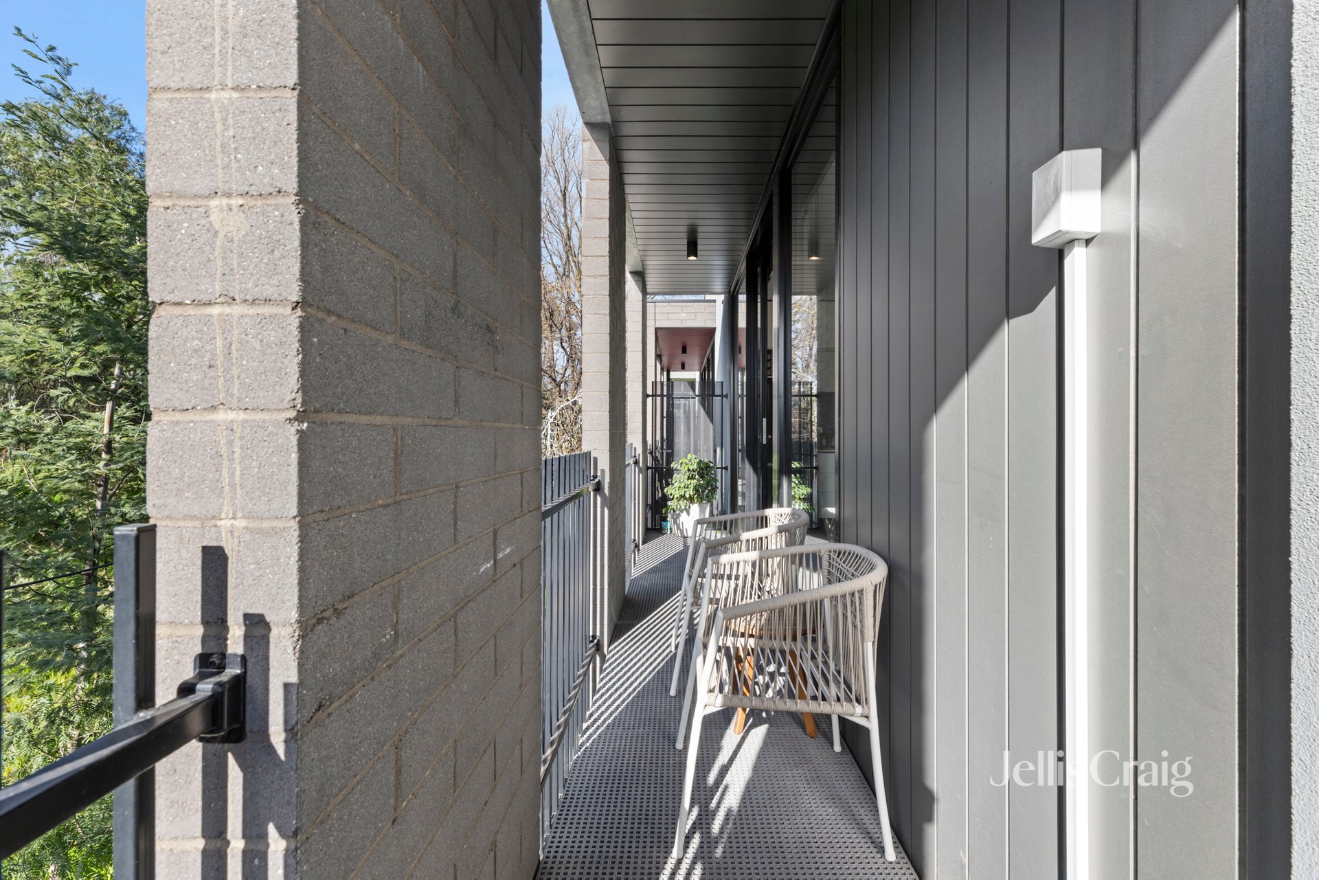 1/8 Egan Street, Richmond image 9