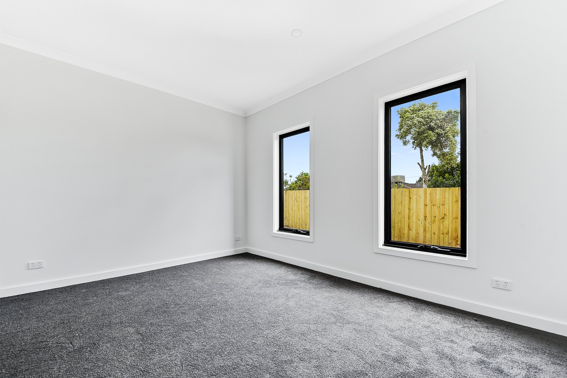 1/8 Elizabeth Court, Rowville image 6