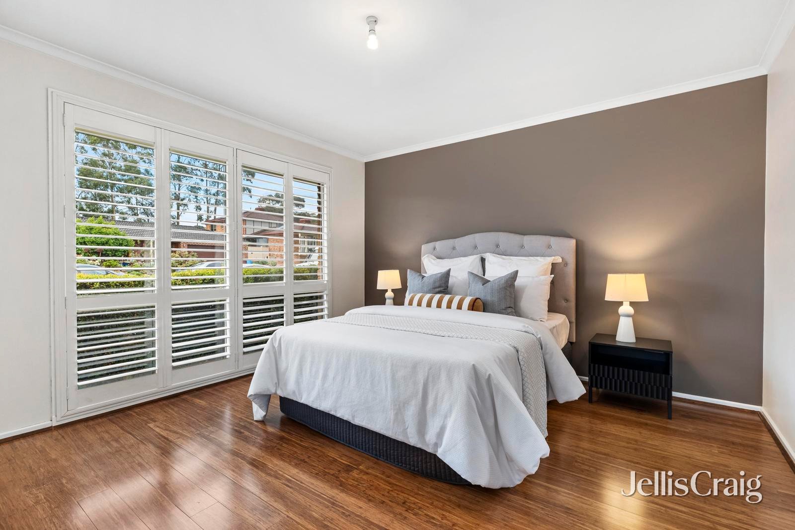 18 Ellenvale Drive, Narre&nbsp;Warren image 3