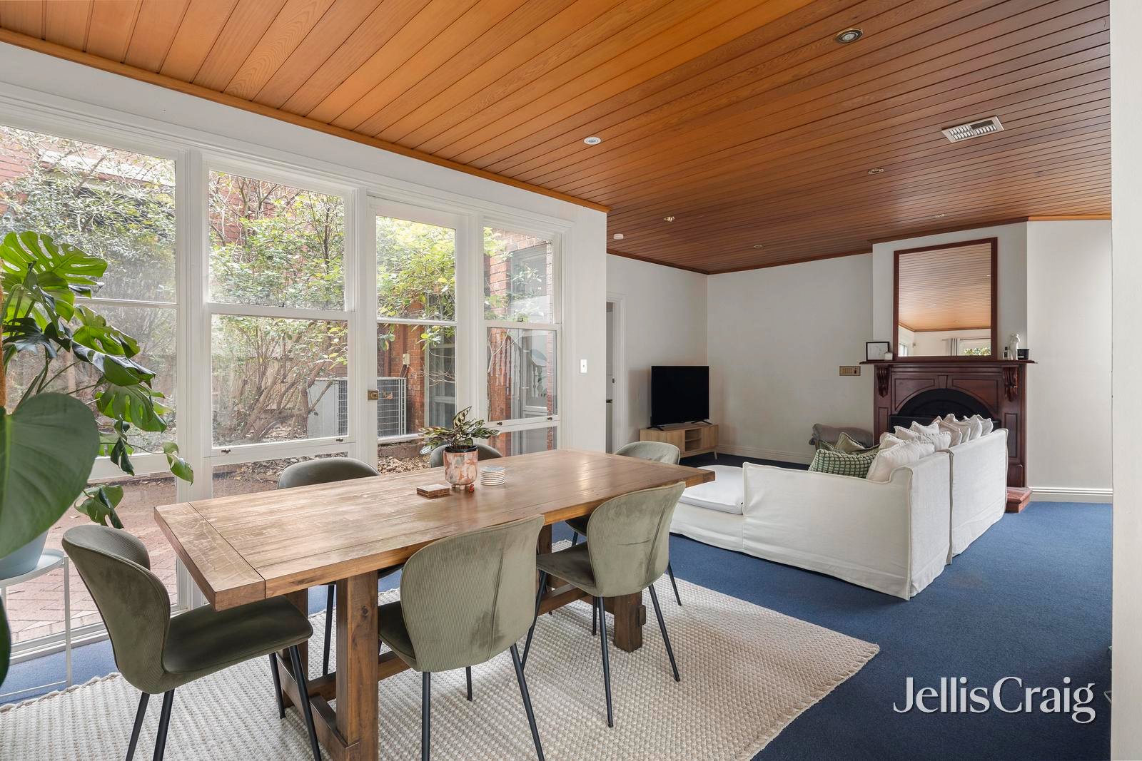 1/8 Elm Grove, Richmond image 4