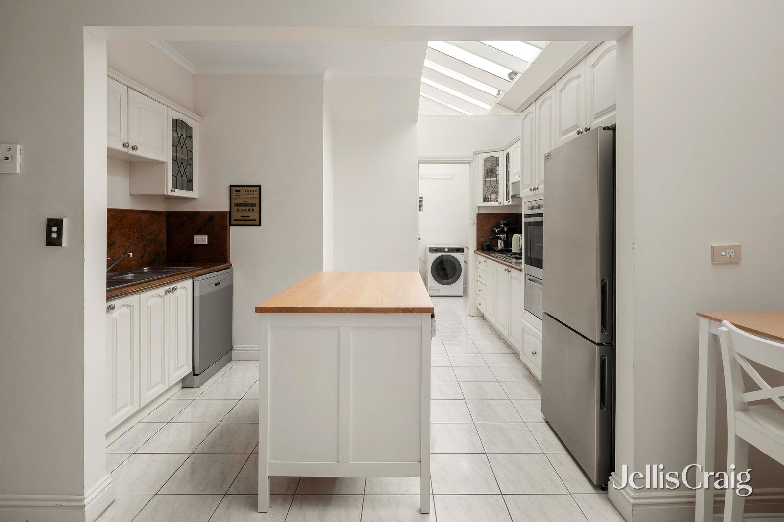 1/8 Elm Grove, Richmond image 7