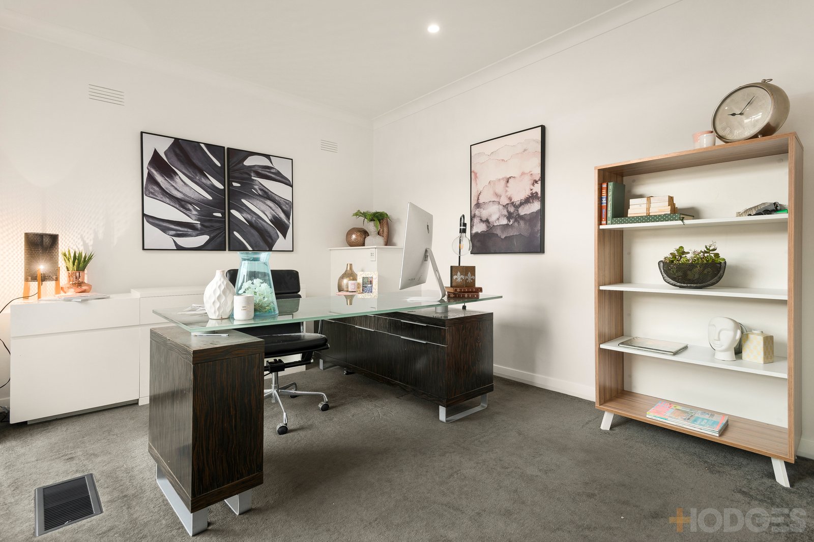 18 Elmhurst Road Caulfield North