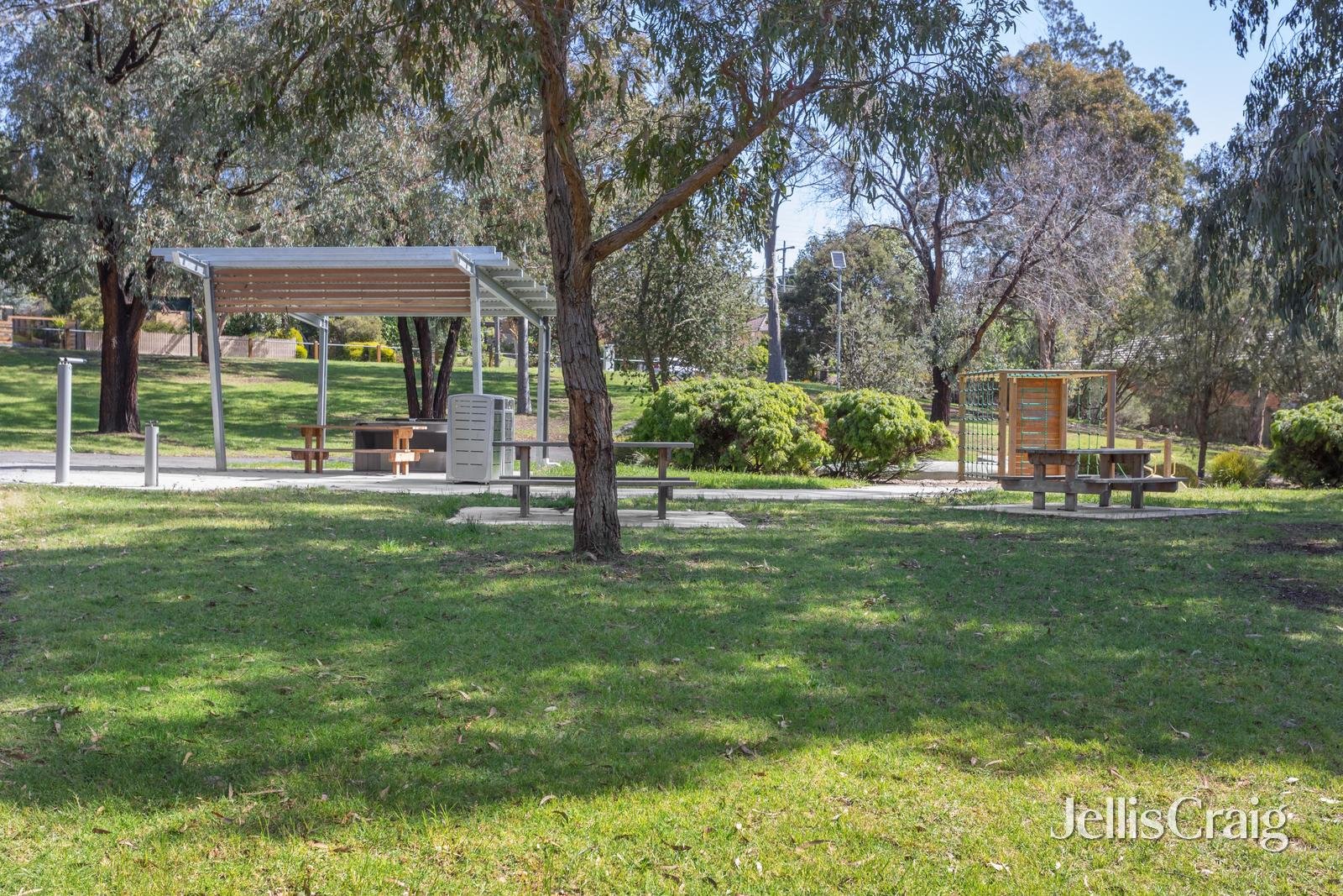 18 Finch Street, Burwood image 7