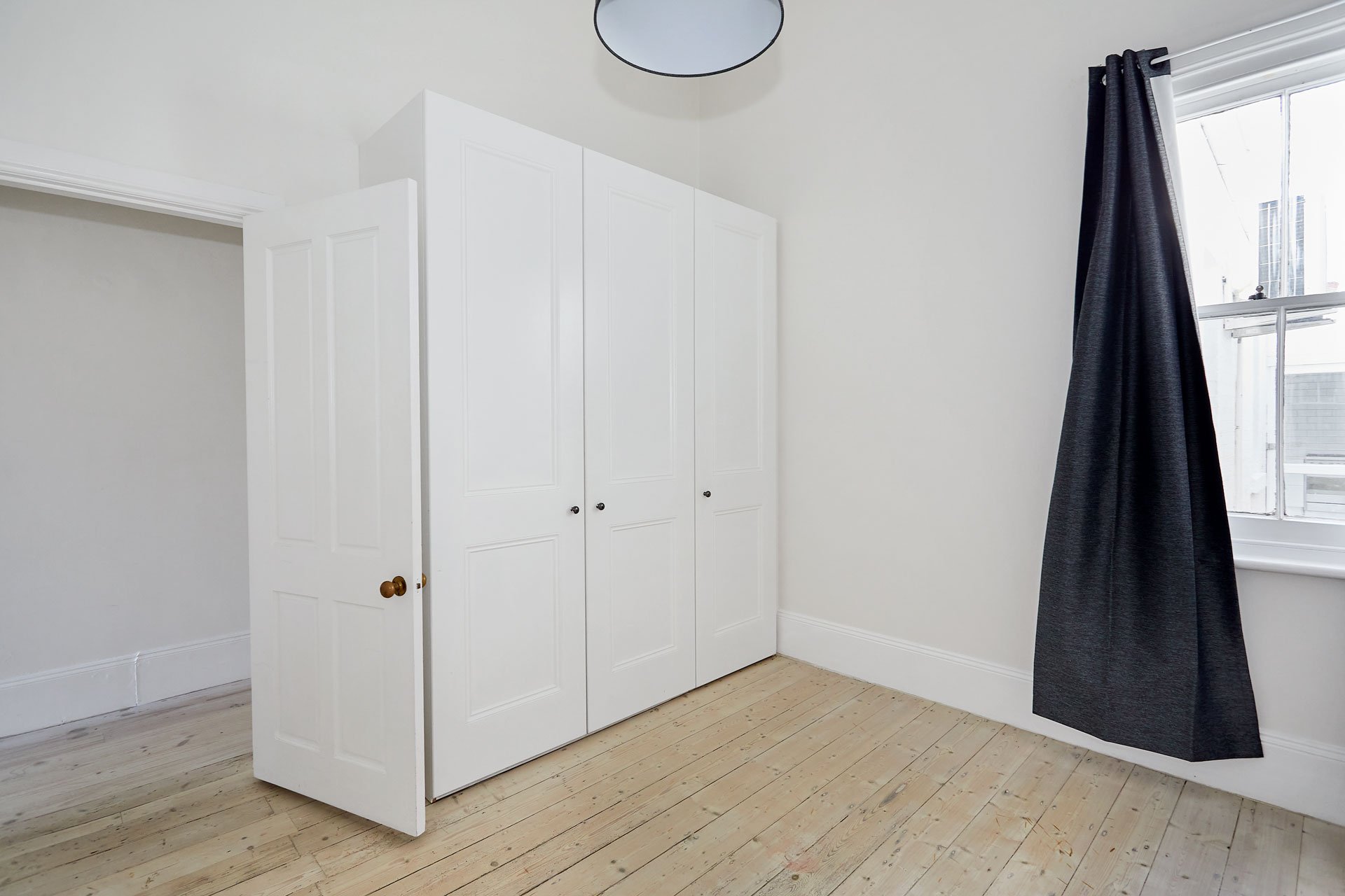 18 Finlay Street, Albert Park image 7