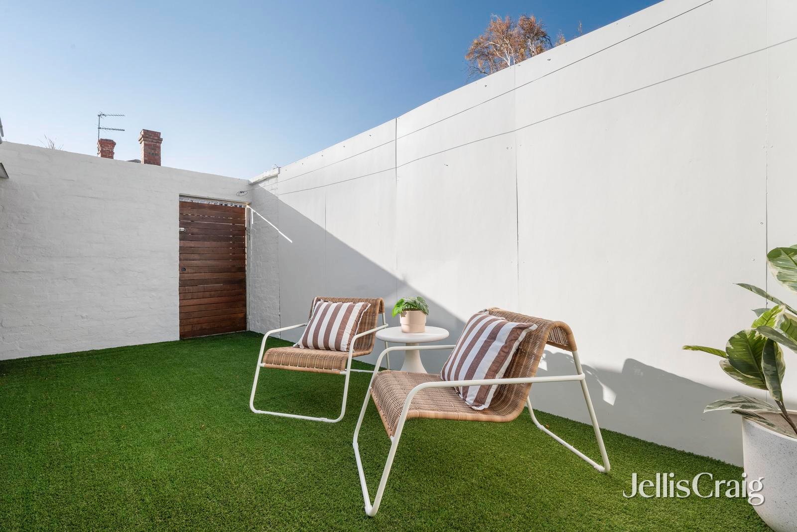 18 Finlay Street, Albert&nbsp;Park image 11