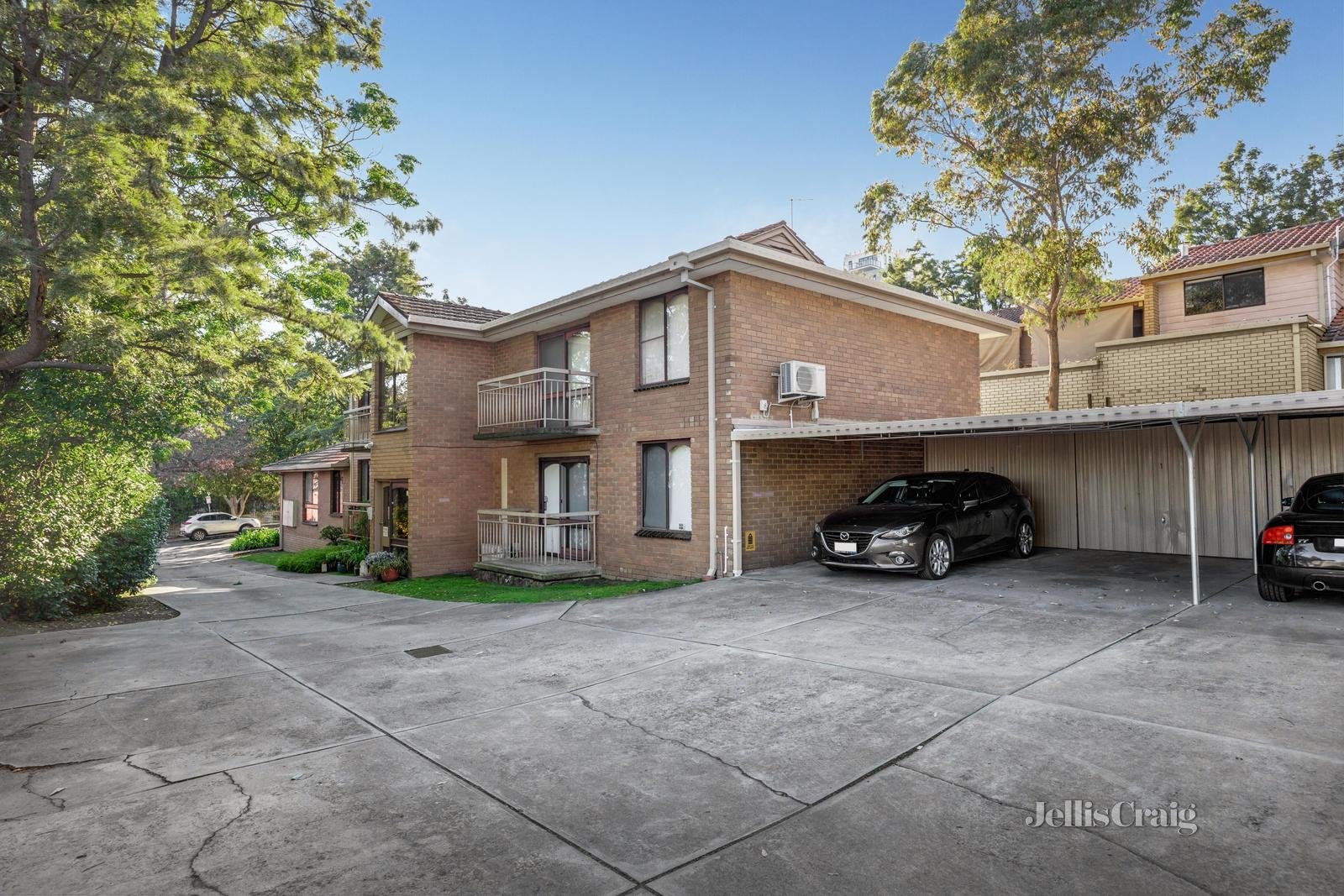 1/8 Firth Street, Doncaster image 8