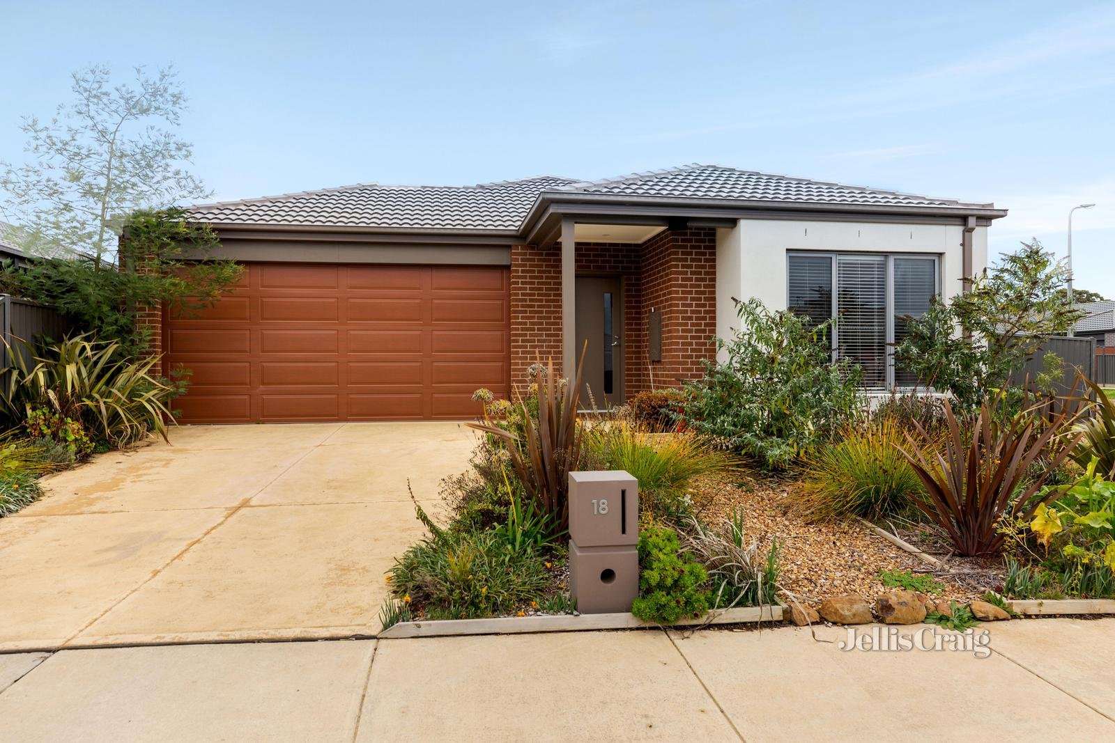 18 Flewin Avenue, Miners Rest image 1