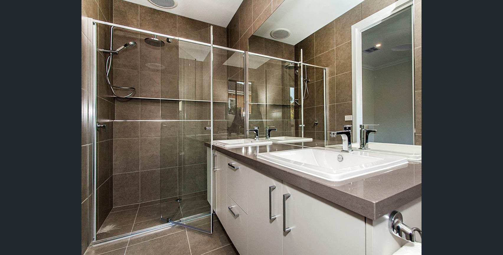 18 Flinders Street, Bulleen image 5