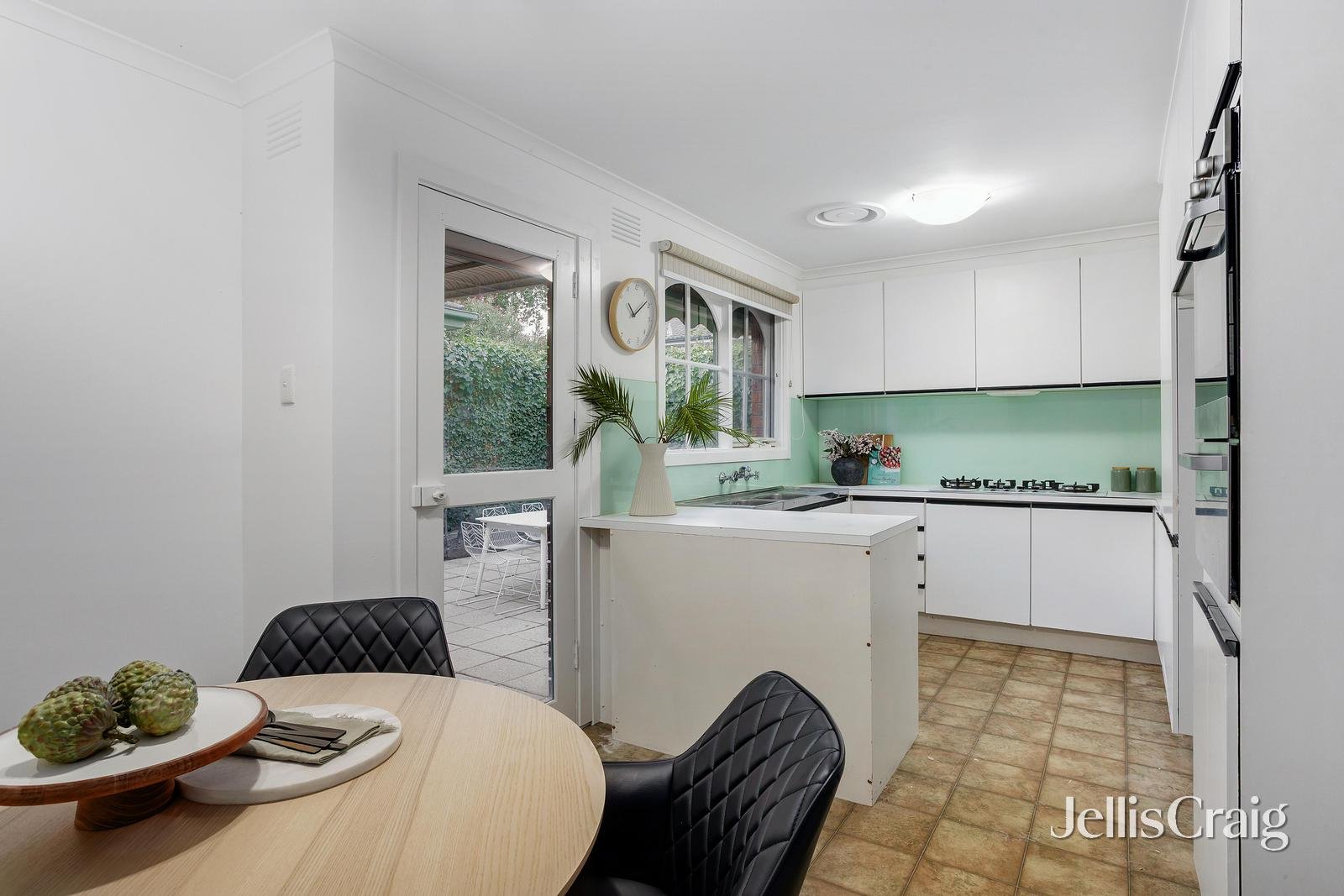 1/8 Florence Road, Surrey&nbsp;Hills image 3