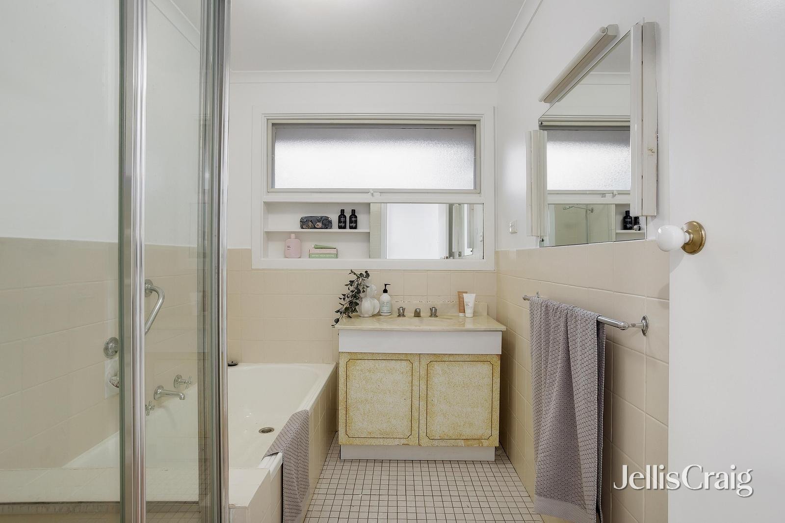 1/8 Florence Road, Surrey&nbsp;Hills image 7