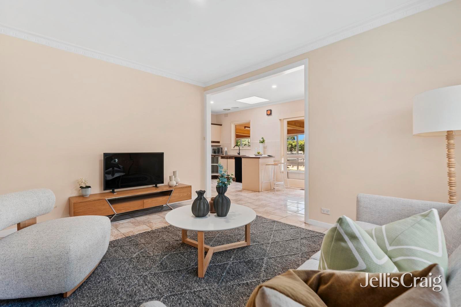 18 Folkestone Road, Glen&nbsp;Waverley image 9