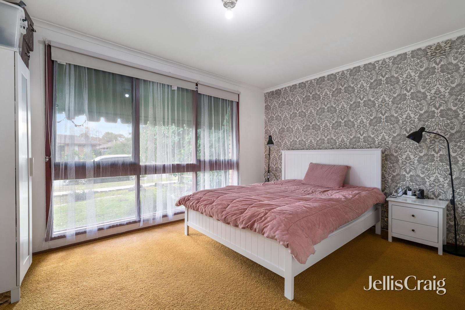 18 Gauntlet Avenue, Glen Waverley image 10