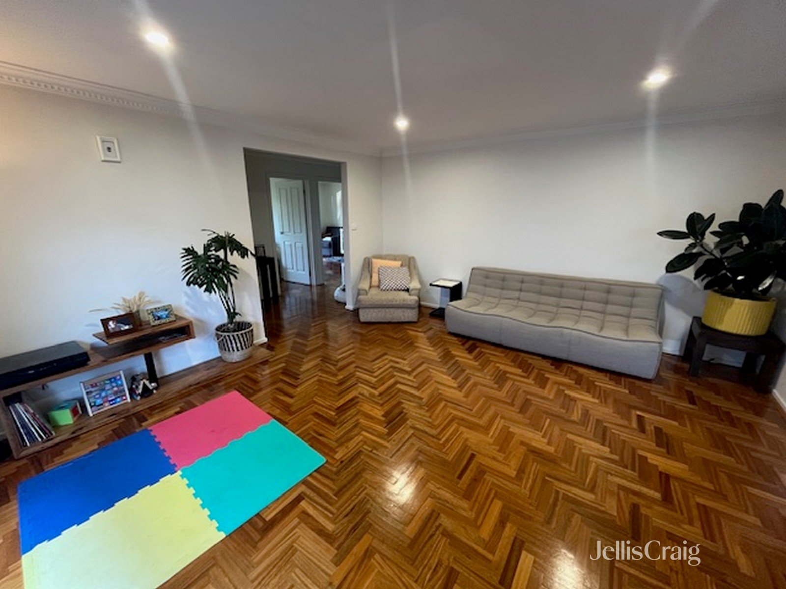 18 Gillingham Street, Preston image 4