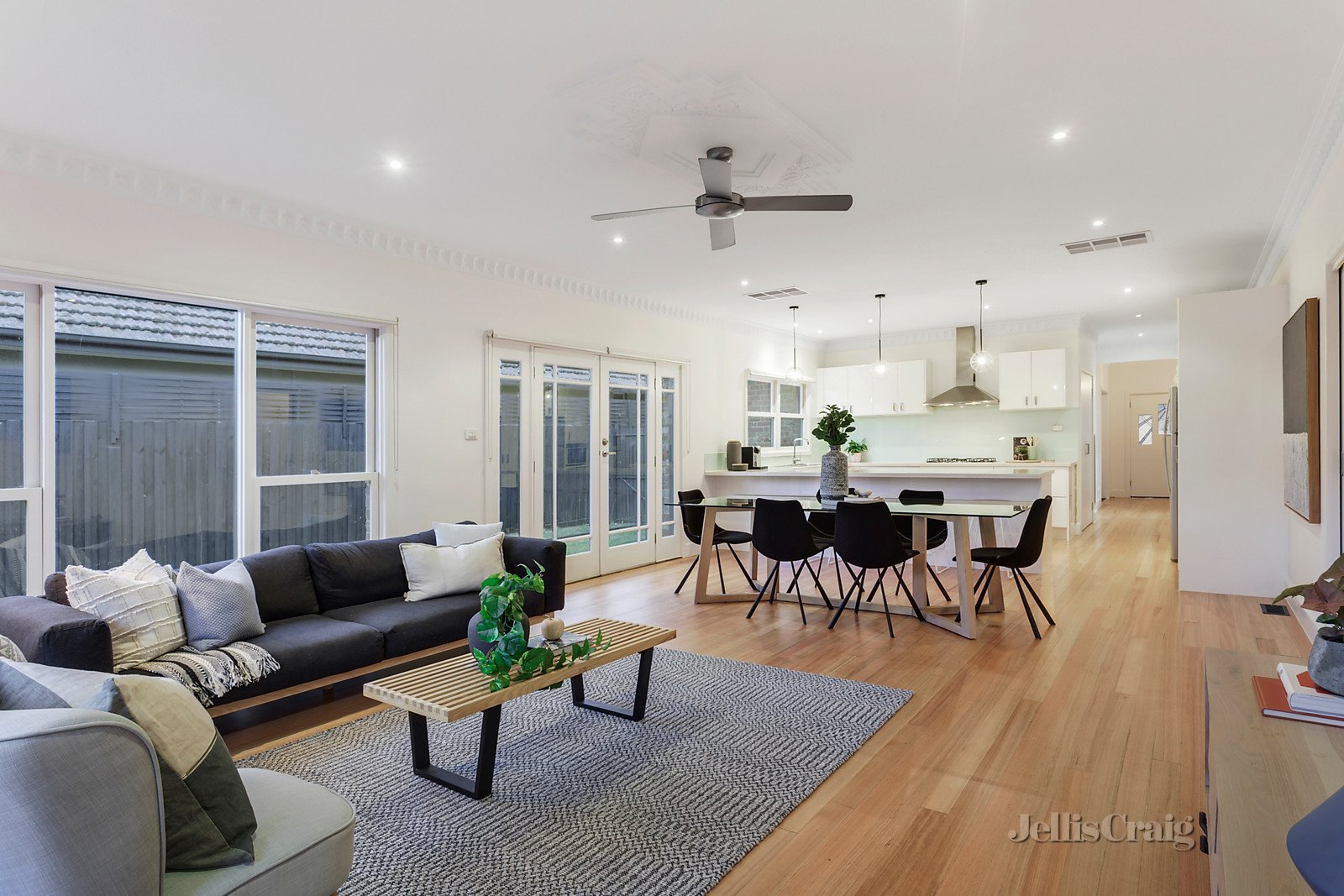 18 Gilmour Road, Bentleigh image 3