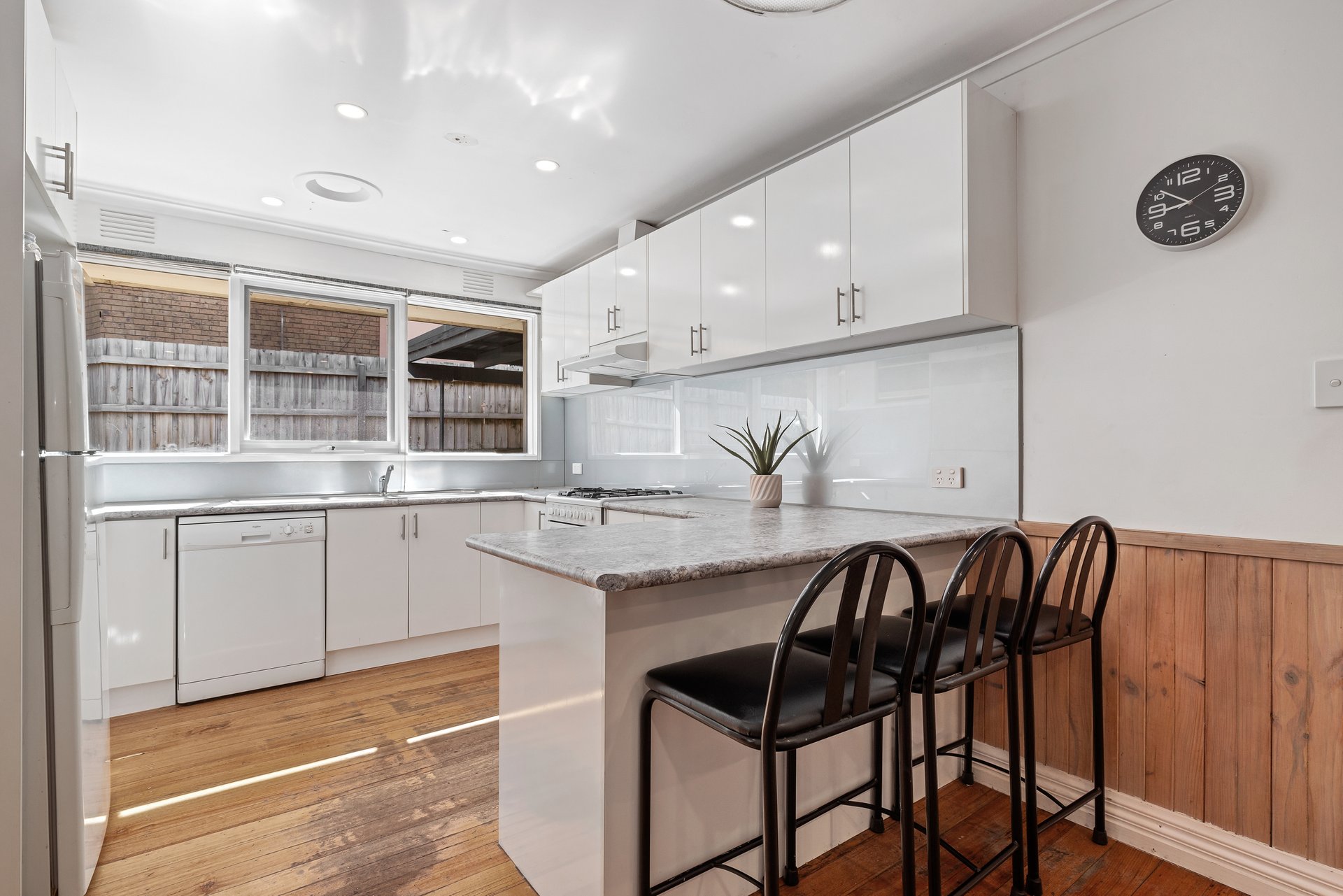 18 Gladesville Drive, Kilsyth image 3