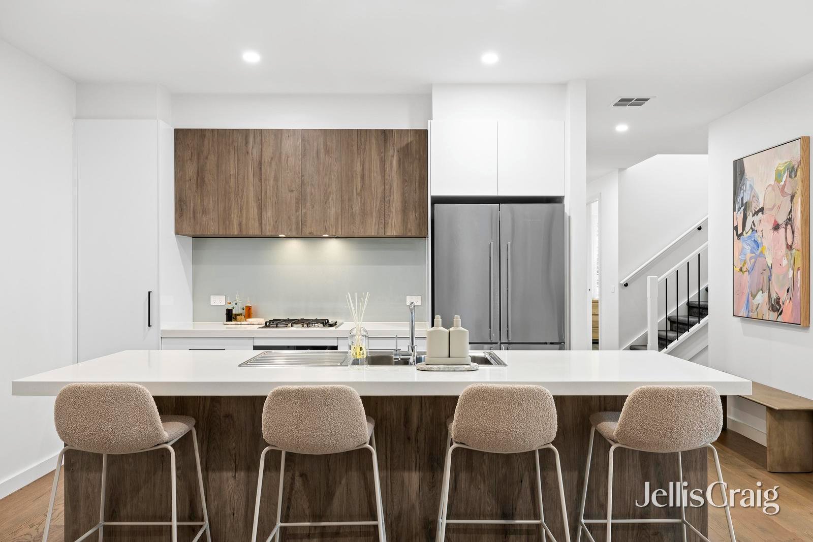 18 Glen Park Road, Bayswater&nbsp;North image 2