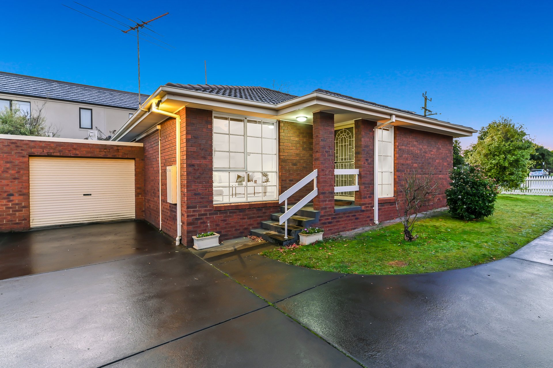 1/8 Glen Road, Glen&nbsp;Waverley image 9