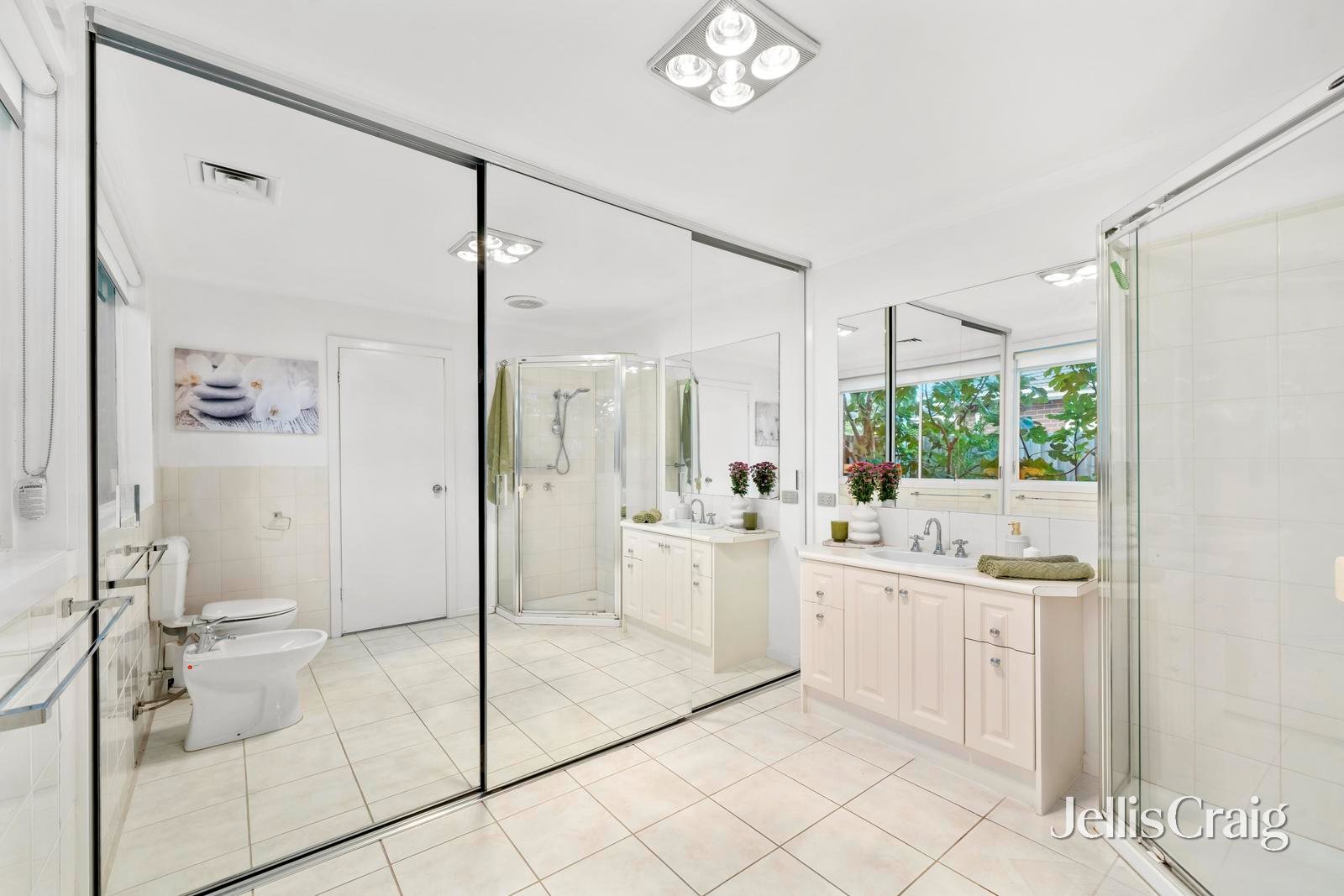 18 Glengariff Drive, Mulgrave image 9