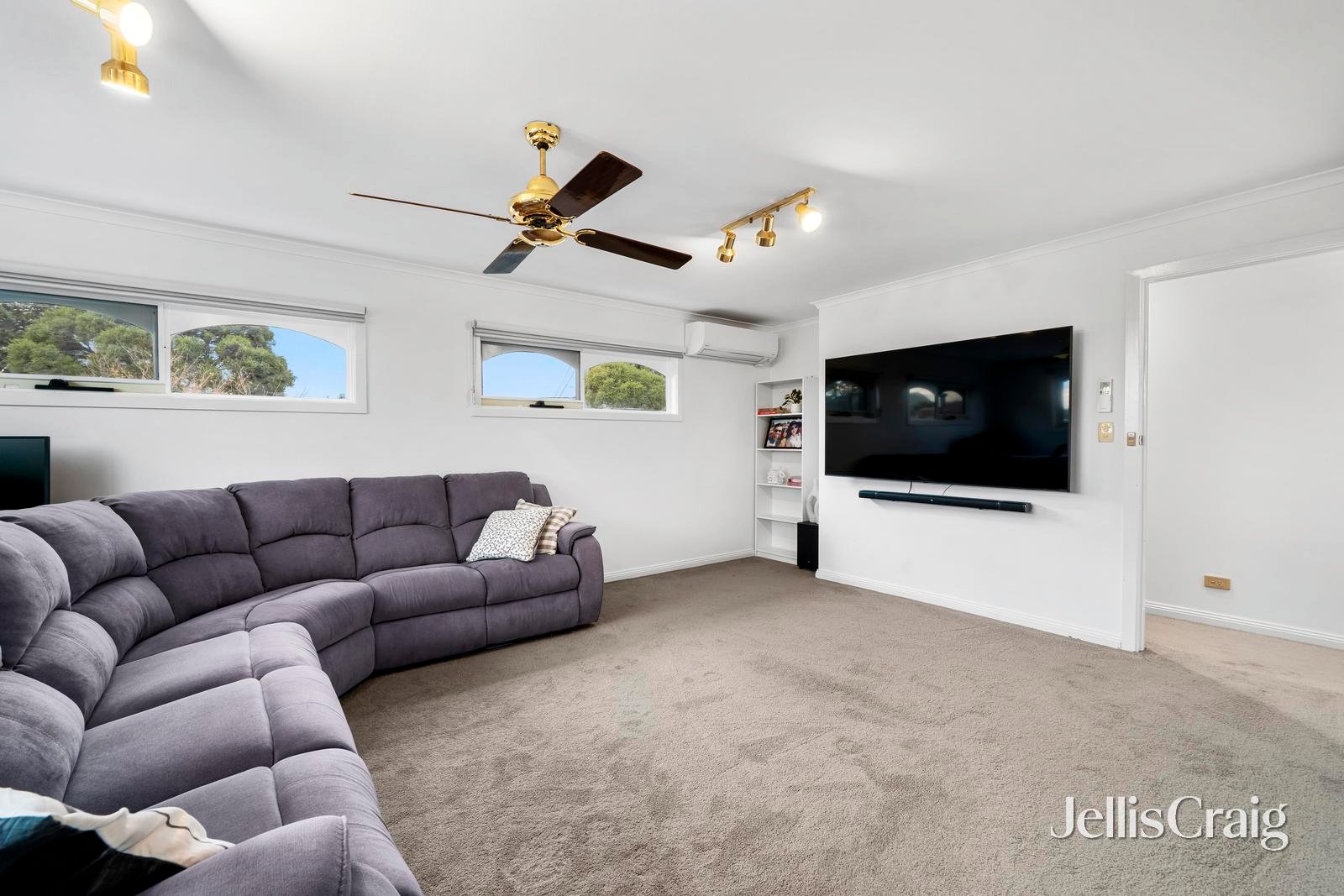 18 Glengariff Drive, Mulgrave image 11