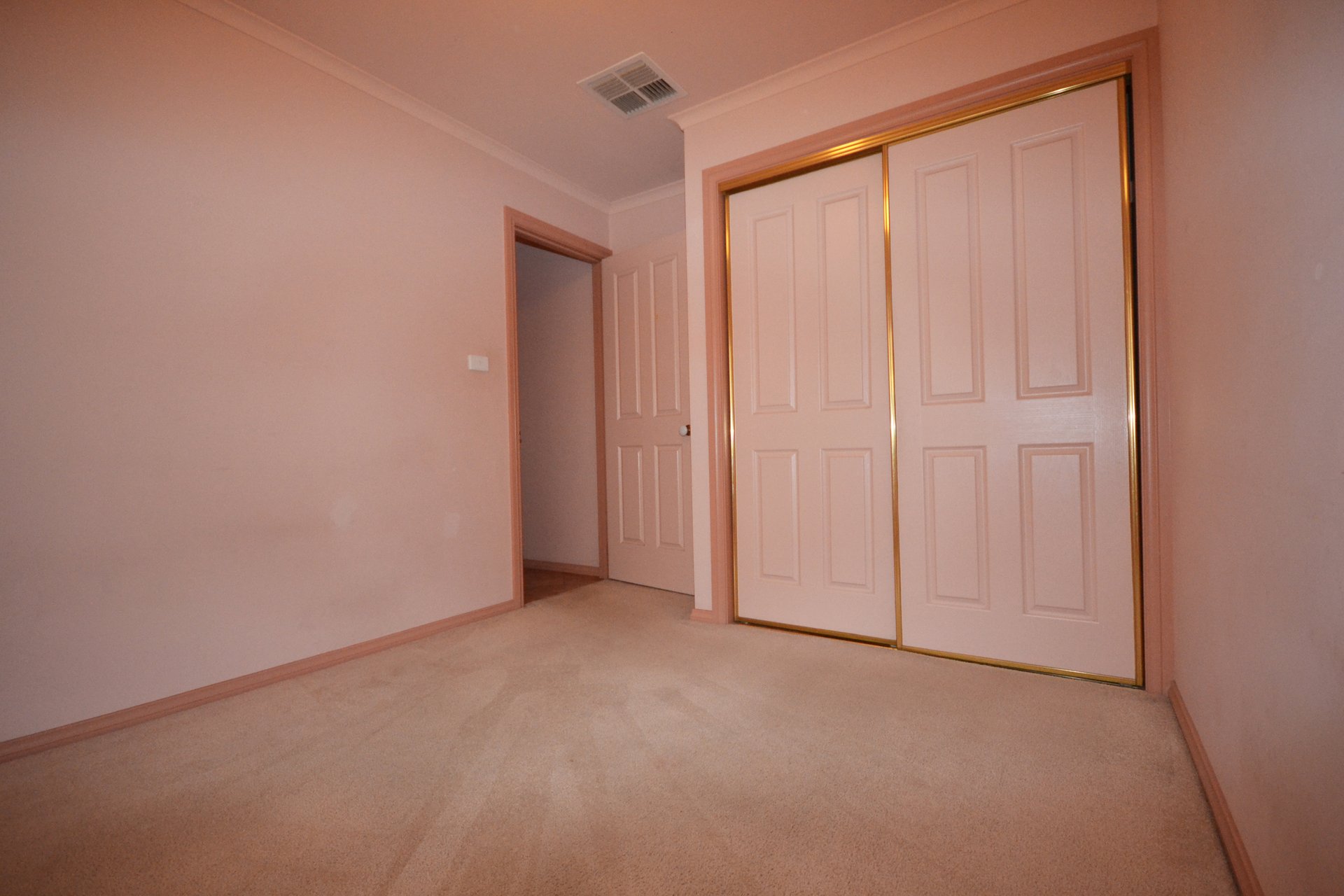 18 Goldentree Drive, Chirnside Park image 9
