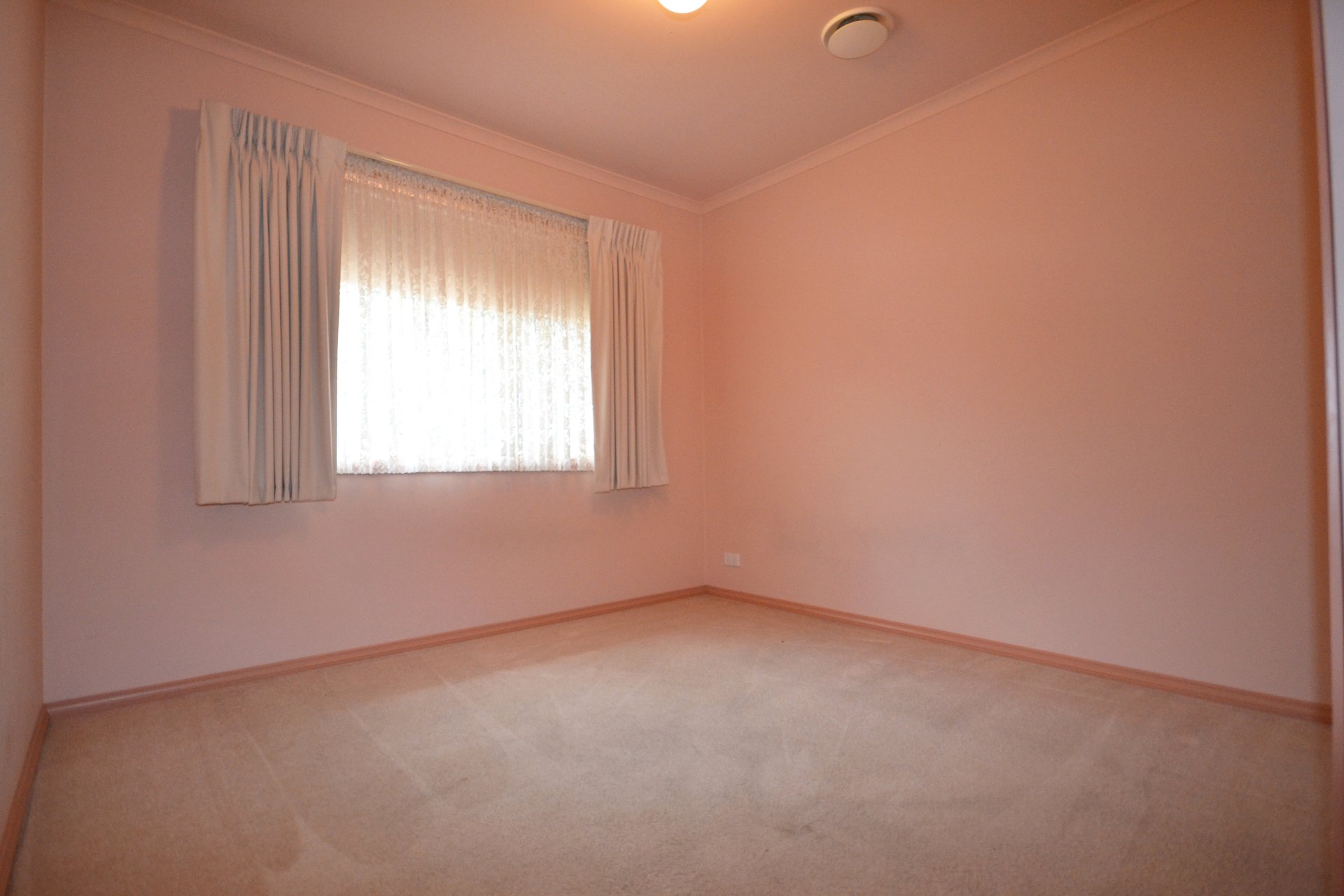 18 Goldentree Drive, Chirnside Park image 11