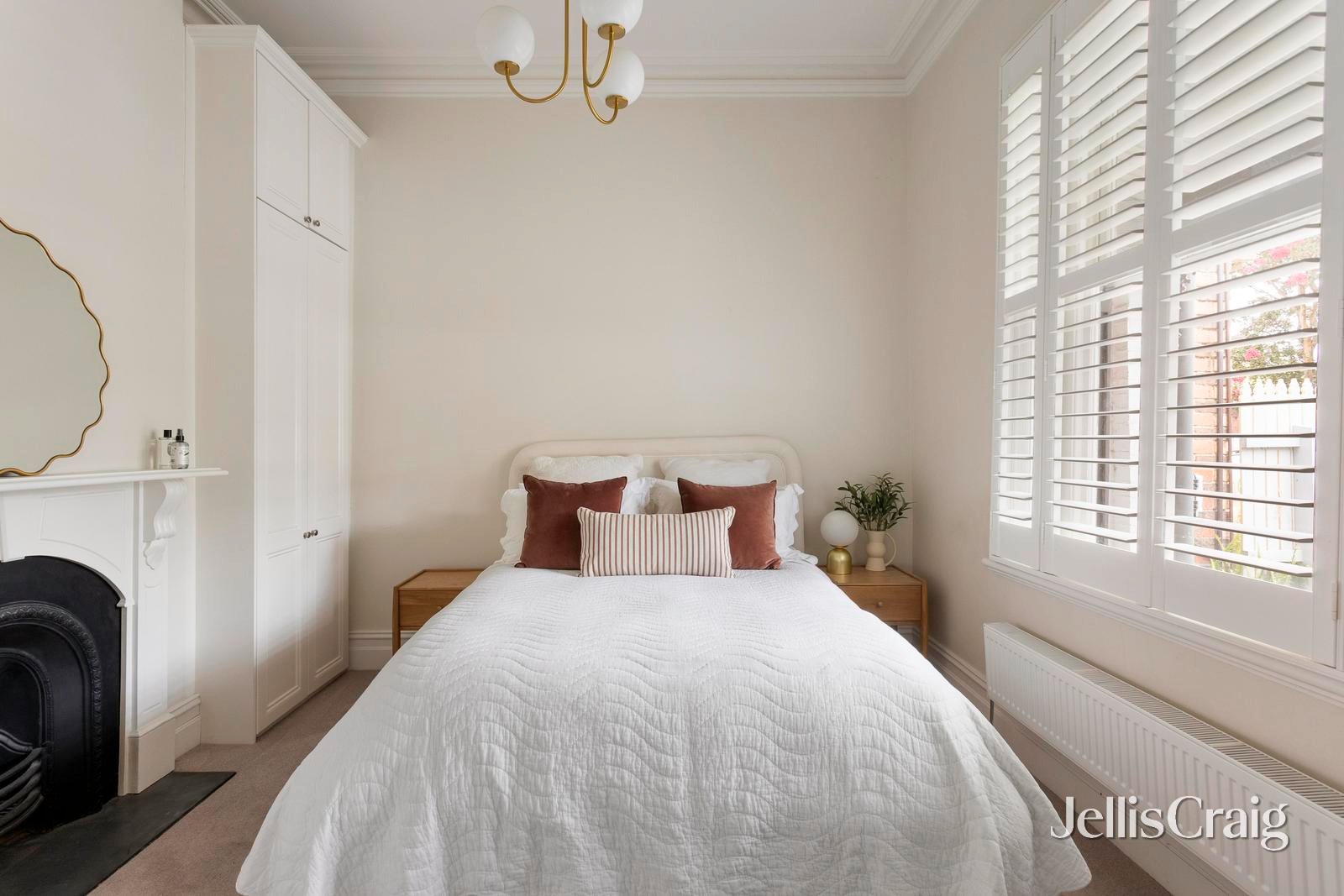 18 Gordon Grove, Northcote image 13