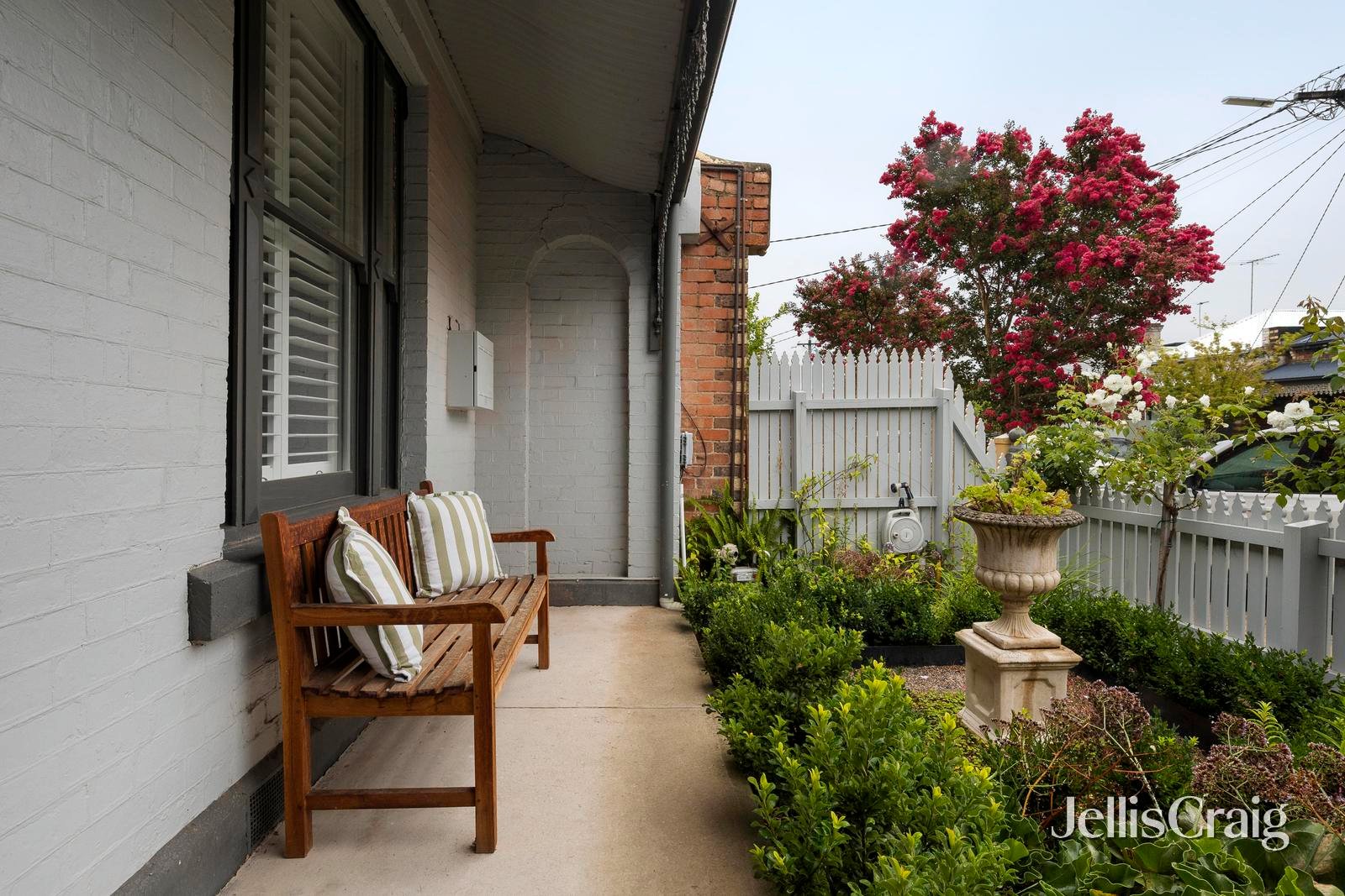 18 Gordon Grove, Northcote image 16