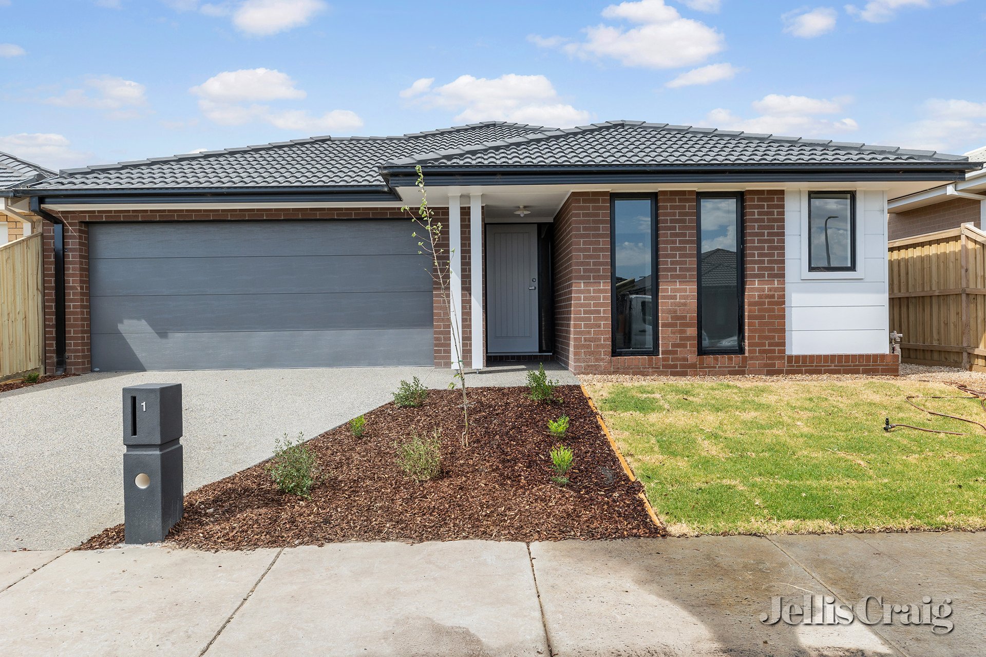 18 Grassy Street, Winter&nbsp;Valley image 1